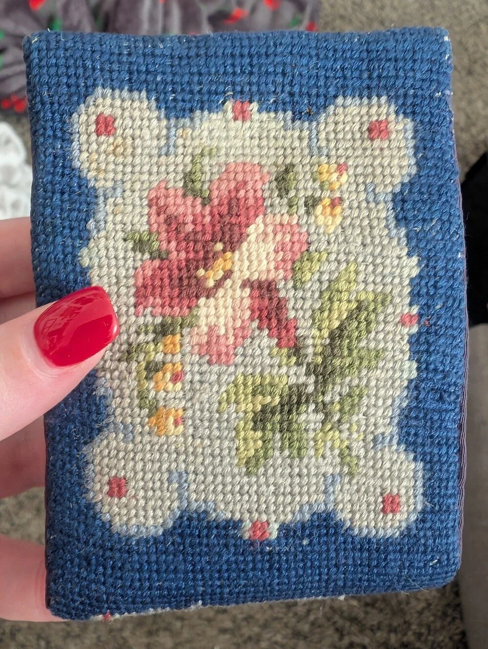 Vintage Embroidered Jolles Coin Purse Wallet